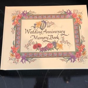 Wedding Anniversary Memory Book